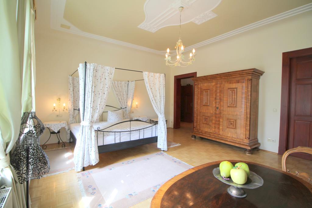 Hotel-Appartement-Villa Ulenburg Dresde Extérieur photo