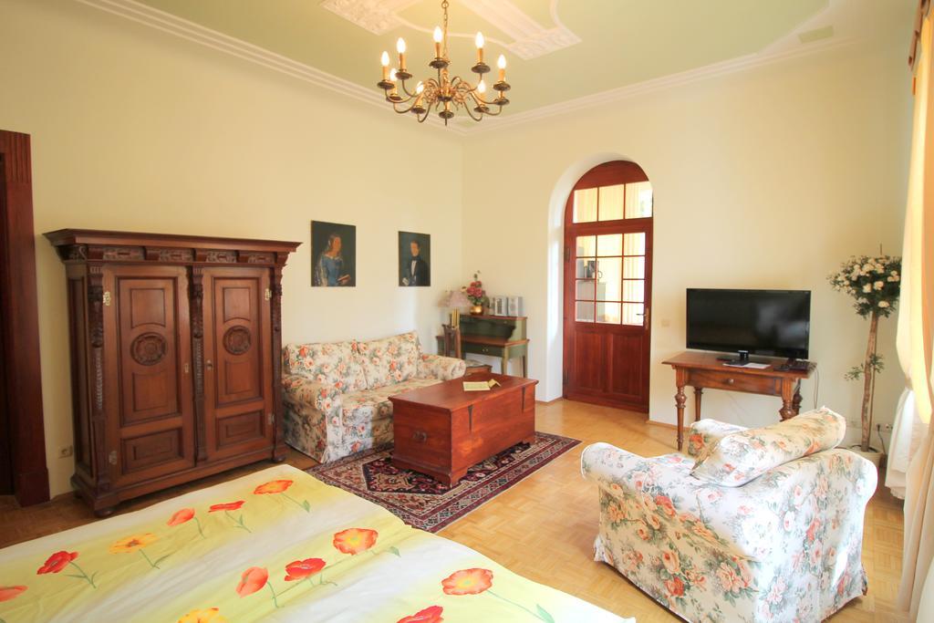 Hotel-Appartement-Villa Ulenburg Dresde Extérieur photo