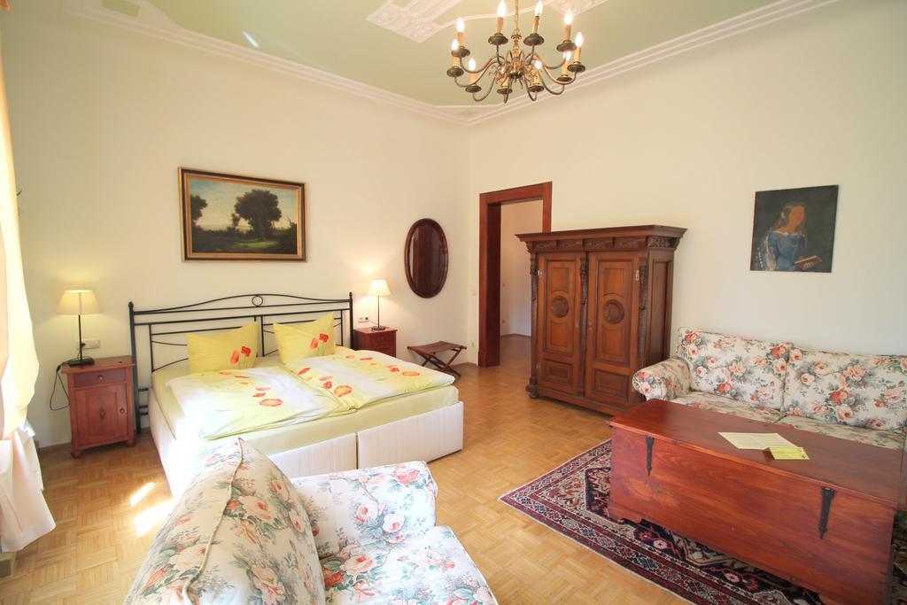 Hotel-Appartement-Villa Ulenburg Dresde Extérieur photo