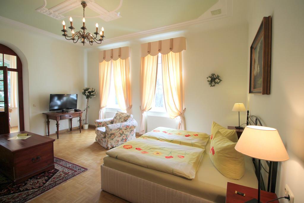 Hotel-Appartement-Villa Ulenburg Dresde Extérieur photo